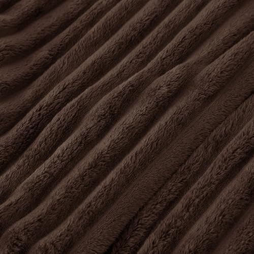 mb-var:Chocolate oscuro