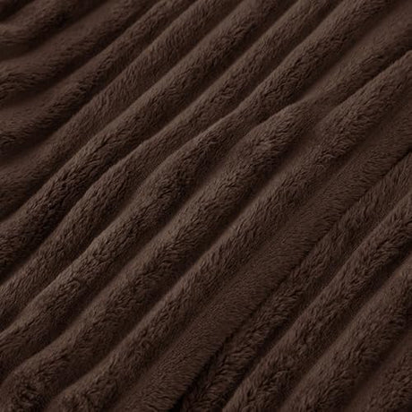 mb-var:Chocolate oscuro