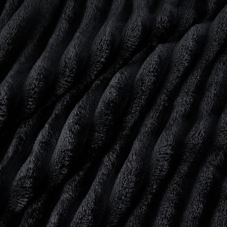 mb-var:Negro